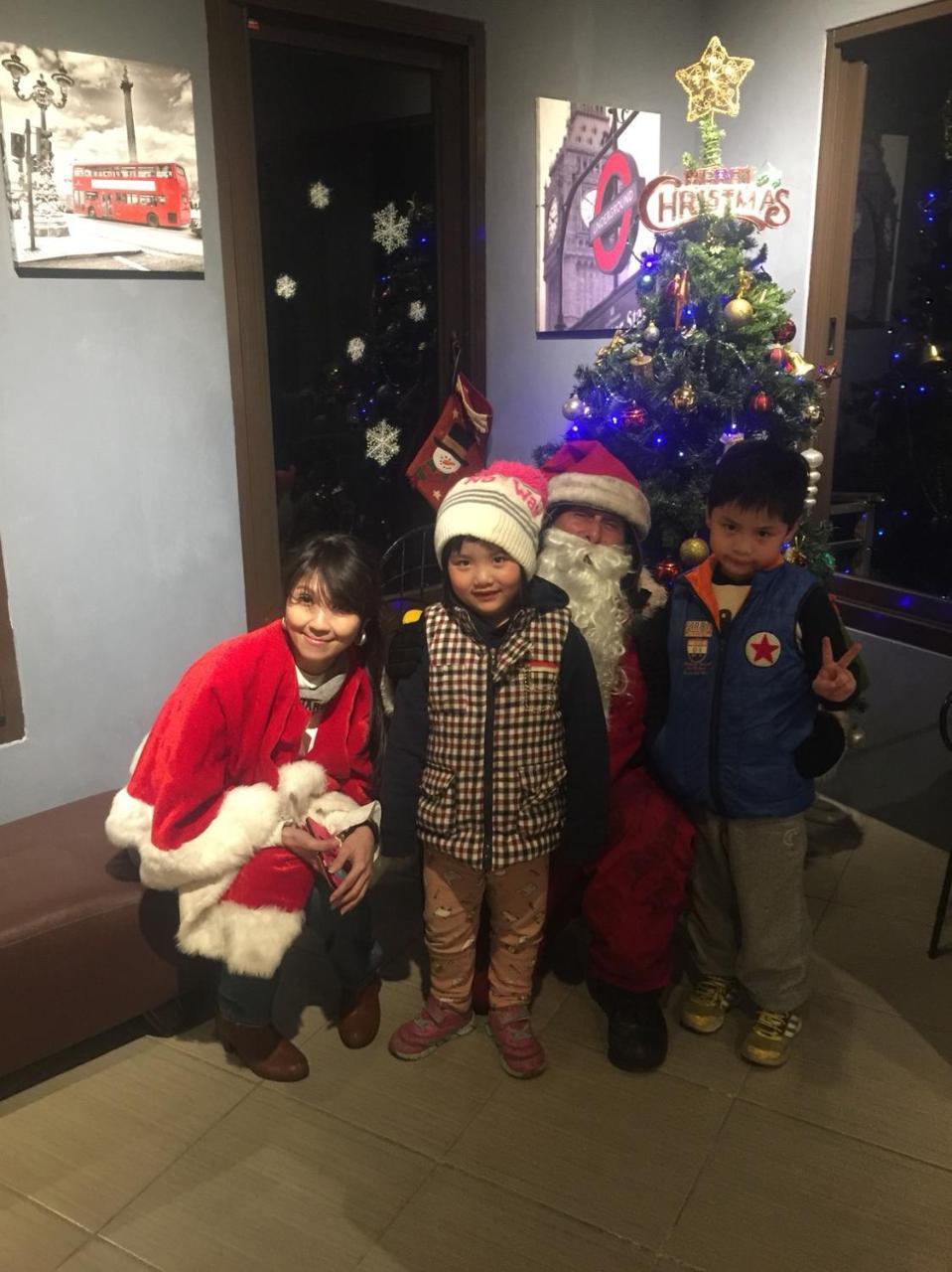 Yun Meng Xianjing Homestay Renai Bagian luar foto